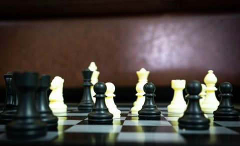 cách giữ quan điểm khách quan